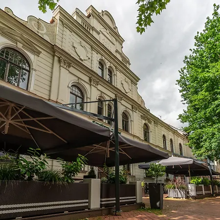 Frechener Hof 4*
