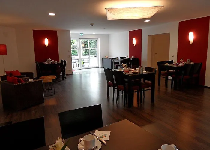 Отель Frechener Hof 4*