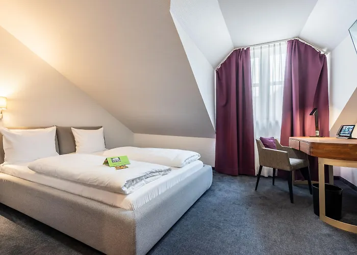 Frechener Hof 4* Фрехен